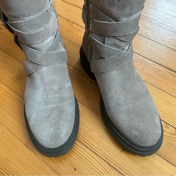 Vince Camuto Suede Boot - Picture 3 of 10